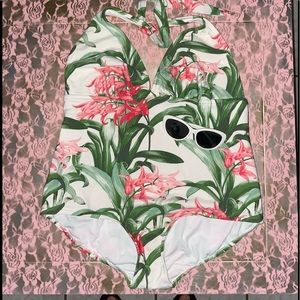 1 pc floral swimsuit